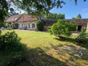 Longère de 240m² à 15km d'Amboise sur 19000m² de...