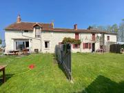 Longère de 3 maisons Nouatre