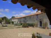 Longère de caractère au coeur des vignobles du Saumurois...