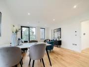 Longley Road, London, 7 Bedroom Block