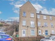 Longwood, Orchard Street West, Huddersfield, 4 Bedroom End