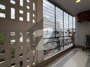 Looking For A Flat In SMCHS Sindhi Muslim Society