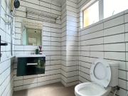 Looking for Master Room near HKL Room attach Private...