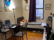 Looking for roommate to share apartment