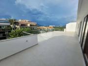 Lopes Enjoy Aluga Cobertura Unica linear com 350 metros...