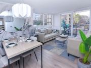 LOS ESPINOS Y AV MACUL