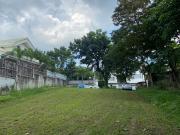 Lot for sale in Country Club Drive St. Ayala Alabang...