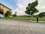 LOT FOR SALE IN VERSAILLES ALABANG VILLAGE