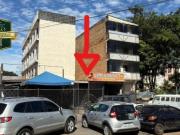 lote 100m², vazado, duas lojas, renda R$5.000, QS 320,...