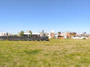 Lote 768m2, Juana Azurduy casi esquina Rene Favaloro,...