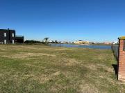 LOTE A LA LAGUNA BARRIO SAN SEBASTIAN AREA 8 950M2