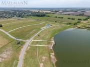 Lote al agua en la Laguna de Estancias del Pilar