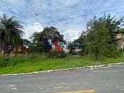 Lote com 1300m² à venda no Condomínio Montserrat, em...