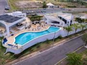 LOTE COM 1826m2 COM PROJETO APROVADO NO CONDOMÍNIO...