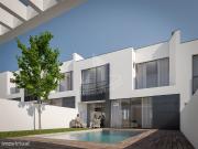 Lote com 242 m2