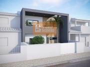 Lote com Projeto Aprovado para Moradia T4 no Centro de...