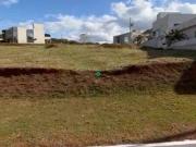 LOTE COM VISTA NO CONDOMÍNIO GRANPARK TOSCANA COM 405m²