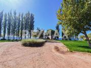 Lote con costa de lago