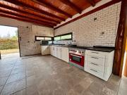 LOTE CON QUINCHO EN VENTA CALLE PRIVADA C SEGOVIA