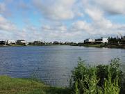 Lote con salida al lago Naudir