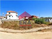 Lote de 250m2 em Alto Verssimo Peniche
