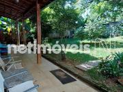 Lote de 360m²  com casa pré fabricada