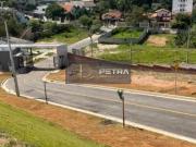 Lote de 540 m² Em Condominio Residencial Pronto para...