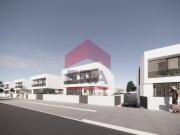 Lote de 585m2 em Ferrel Peniche