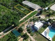 Lote de 750m2 komchen