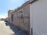 Lote de Terreno com Duas Moradias independentes para...