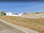 Lote de terreno no Bairro de Santa Lzia