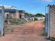 Lote em Cond. Fechado.Aceita carro no negócio !