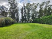 Lote en venta en Barrio Privado Los Pilares OPOR !