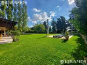 LOTE INTERNO. 3 DORMITORIOS y SERVICIO. YA ESCRITURADA