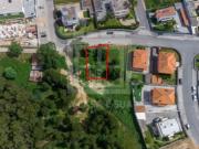 Lote para construção de moradia geminada em Perozinho,...