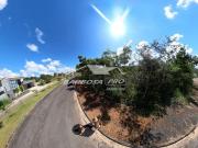 Lote para venda em condomínio deCaldas Novas beira lago