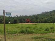 LOTE PLANO EM CONDOMINIO FECHADO
