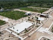 LOTE RESIDENCIAL EN PRIVADA AL NORTE DE MERIDA CON...