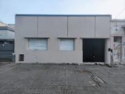 Lote sobre avenida de 9 x 24 UC/2
