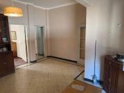 CASA AL FRENTE EN PH A LA VENTA S/URQUIZA