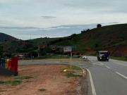 Lote / Terreno à venda em Iapu, no bairro Centro