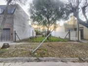 Lote Tolosa calle tipo pasaje todos los servicios