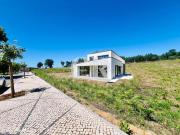 Lote urbano com poo de gua, com uma rea total de 1220...