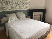 Loue chambre dans une maison  220m2