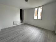 Louer appartement de 3 pièces 69 m² 560 € à Carmaux...