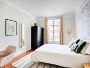 Louez cette chambre épurée de 13 m² dans un espace de co...