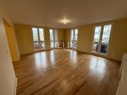 Louveciennes location d'un appartement familial...