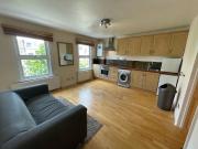 Lovely 1 bed flat, very close to Clapham Junction