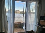 Lovely 1 bed flat with Thames views