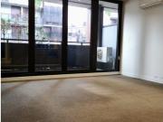 Lovely 1 bedroom apartment in the heart of Melbourne CBD